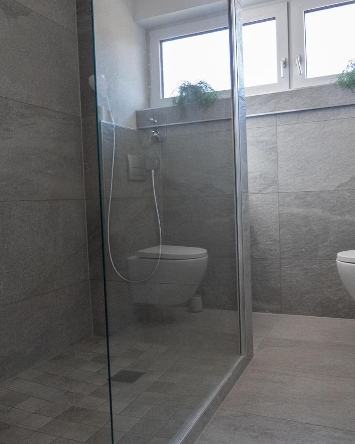 Design+Bodenseesicht=Zuhause Blau Markdorf Ngoại thất bức ảnh